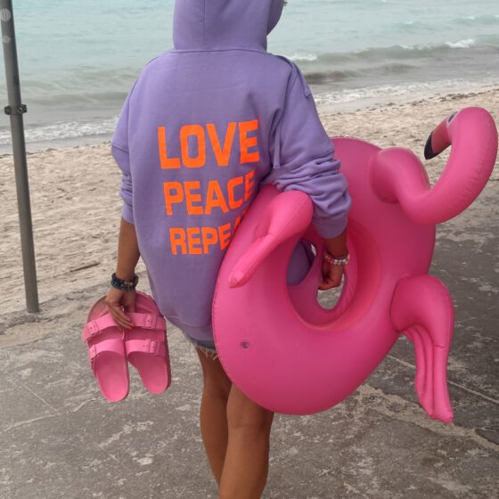 Hoodie Oversize in verschiedenen Farben und Aufdrucken